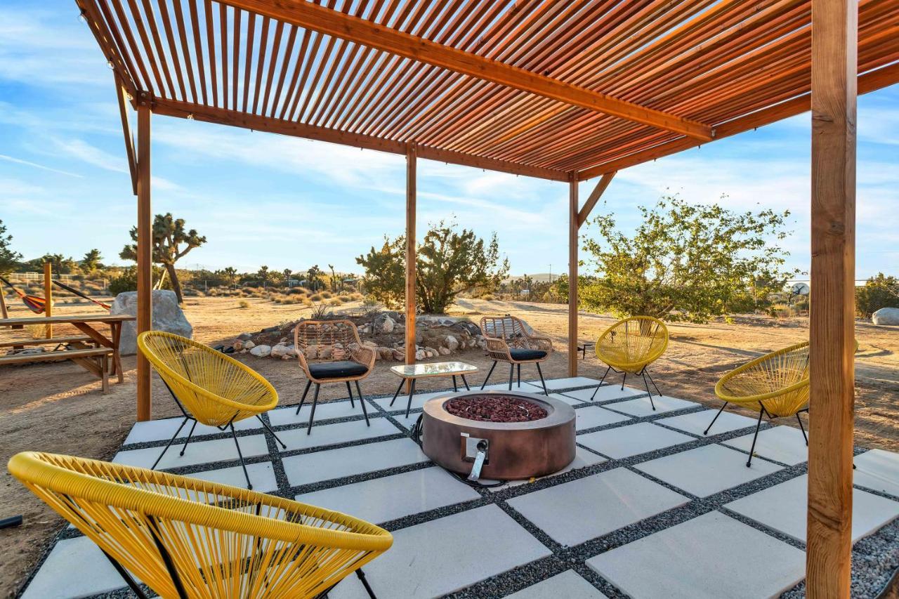 Dez-Art Retreat Yucca Valley Exterior foto