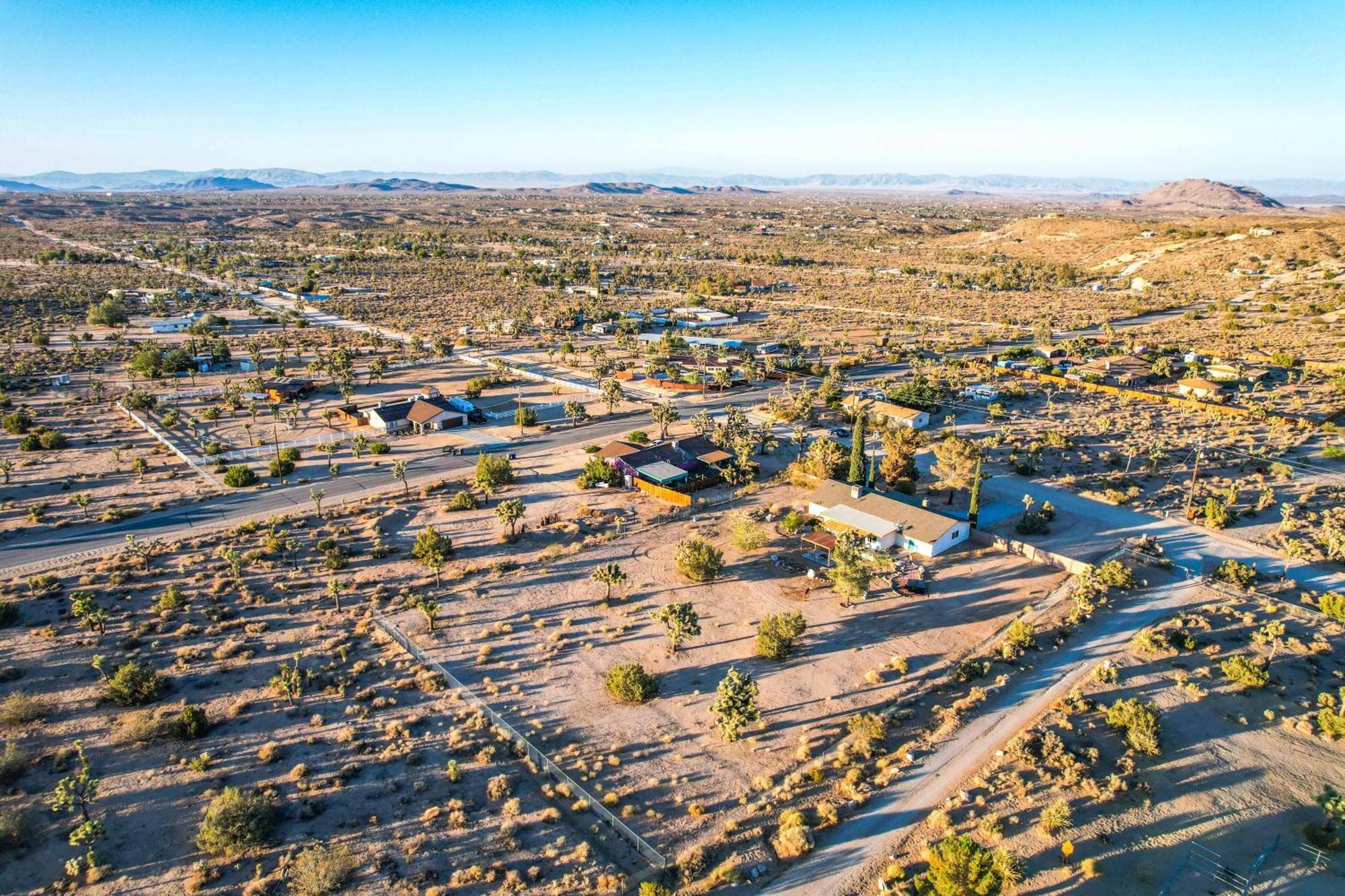 Dez-Art Retreat Yucca Valley Exterior foto